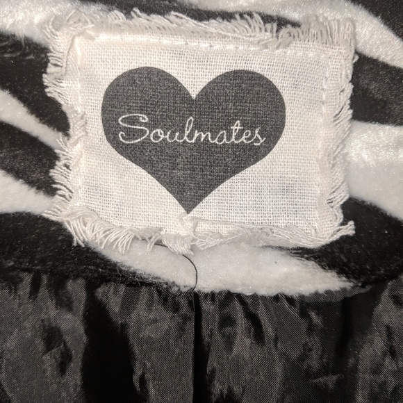 Jacket - Picture 2 of 4